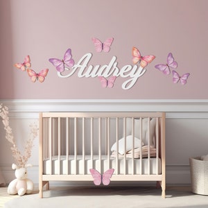 Butterfly name sign for nursery or butterfly birthday backdrop in pink and purple colors, Wooden butterflies with name for wall decoration