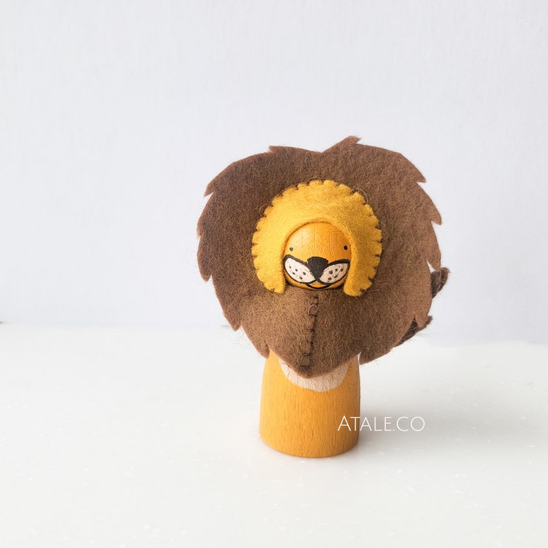 ANIMAL Peg Dolls Felt Peg Doll Lion