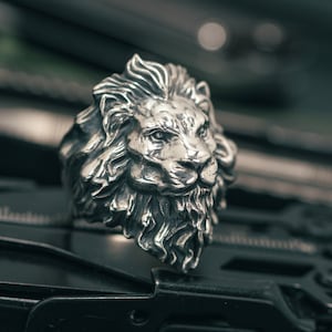 メンズ シルバー ライオン リング、メンズ ライオン ヘッド リング、ライオン キング メンズ リング、メンズ 酸化リング、メンズ アフリカン ジュエリー、星座ライオン リング、メンズ ギフト リング