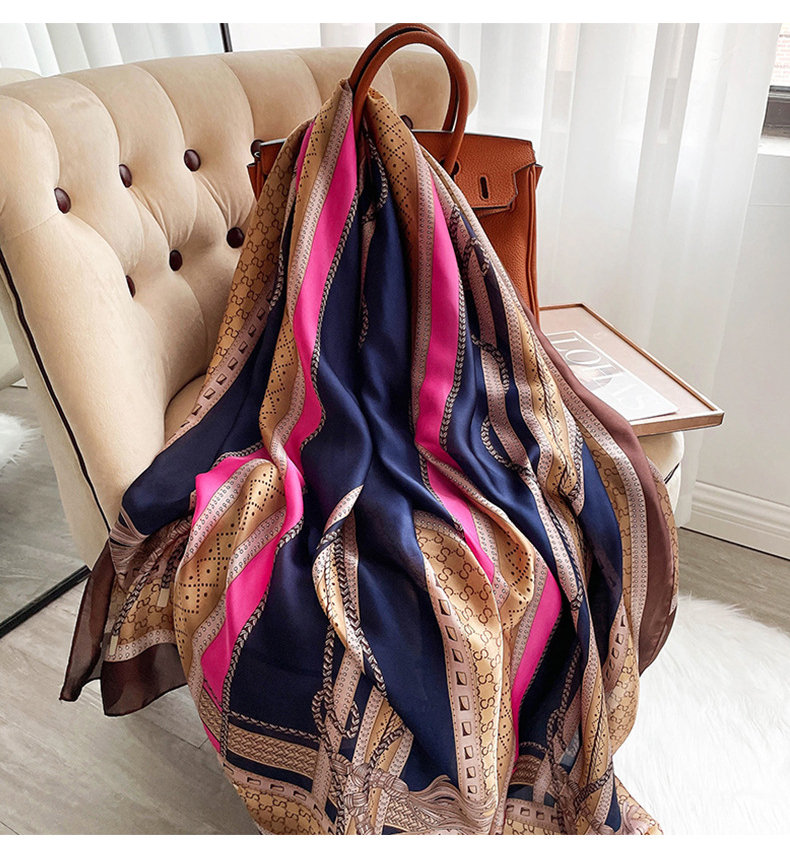 Silk scarf Louis Vuitton Pink in Silk - 35185098