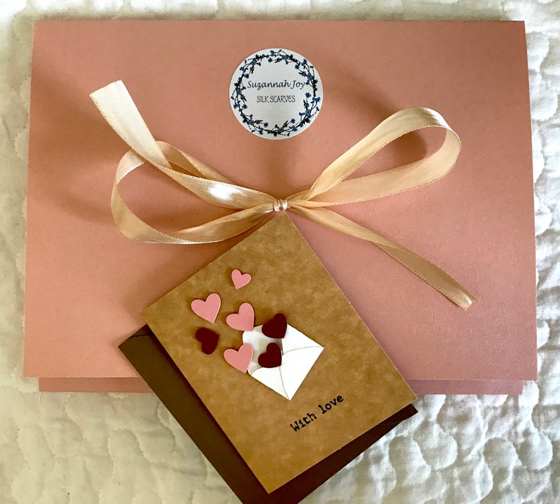Atemberaubender Seidenschal, Van Goghs Türkis Mandelblüte. Personalisierte Geschenk/Weihnachtsbox erhältlich. Tolles Muttertagsgeschenk Bild 6