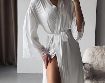 Bridal robe with lace sleeves,Wedding robe,White dressing gown,Bride lace robe,Bridesmaid robe,Bridal lingerie,Kimono Robe Silk,Robe Long