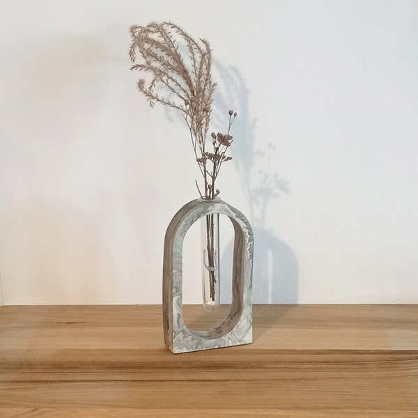 Soliflore ovale effet marbré blanc et noir, vase en résine minérale, objet décoratif minimaliste pour une fleur