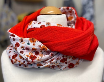 Reversible double-round neck snood in liberty floral viscose and double red gauze