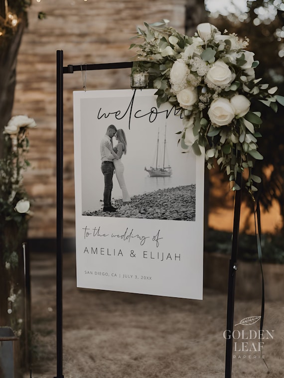 MINIMALIST | Wedding Welcome Sign Black and White, Template With Photo Printable, Modern Decorations, Portrait, Digital Download