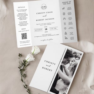 Könnte beinhalten: Eine Hochzeitseinladung mit weißem Hintergrund und schwarzem Text. Die Einladung zeigt ein Monogramm der Initialen des Paares, "CJR", und die Namen "Christy Craig" und "Robert Jackson". Die Einladung enthält auch das Datum und die Uhrzeit der Hochzeit, "Samstag, 18. Juni, 14:00 Uhr", und den Ort, "Cedar Lakes Estate, 45 Virginia Ave, Lancaster, Pennsylvania PA, 42683". Die Einladung enthält auch einen QR-Code für RSVP und ein Foto des Paares.