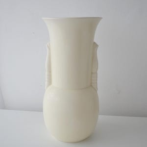 32cm Crown Devon Art Deco Vase Cream Matt Glaze Vintage Staffordshire England