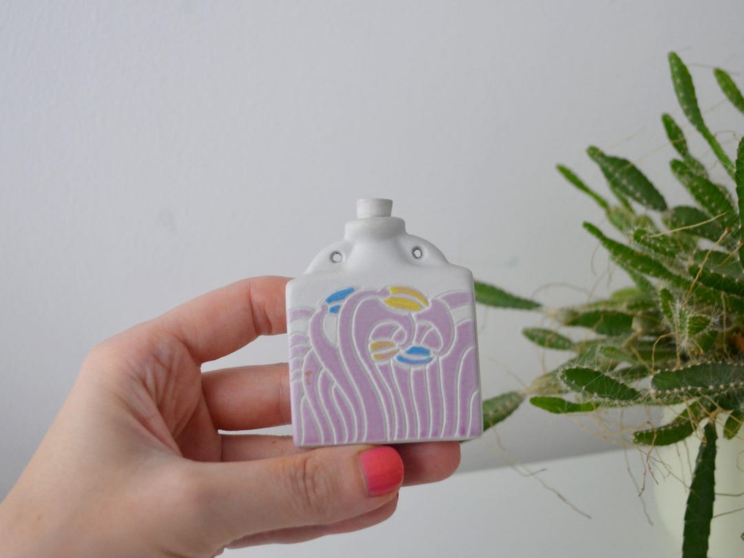 ジェーン・マコーミック 8 cm 香水瓶 手彩入り スタジオ陶器 - Etsy 日本
