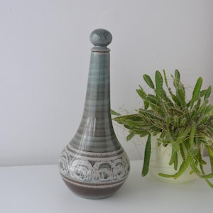 Vintage C.J. Lain-Rogers Norwich Keramik Karaffe grün glasiert | Traditionelle, englische Keramik