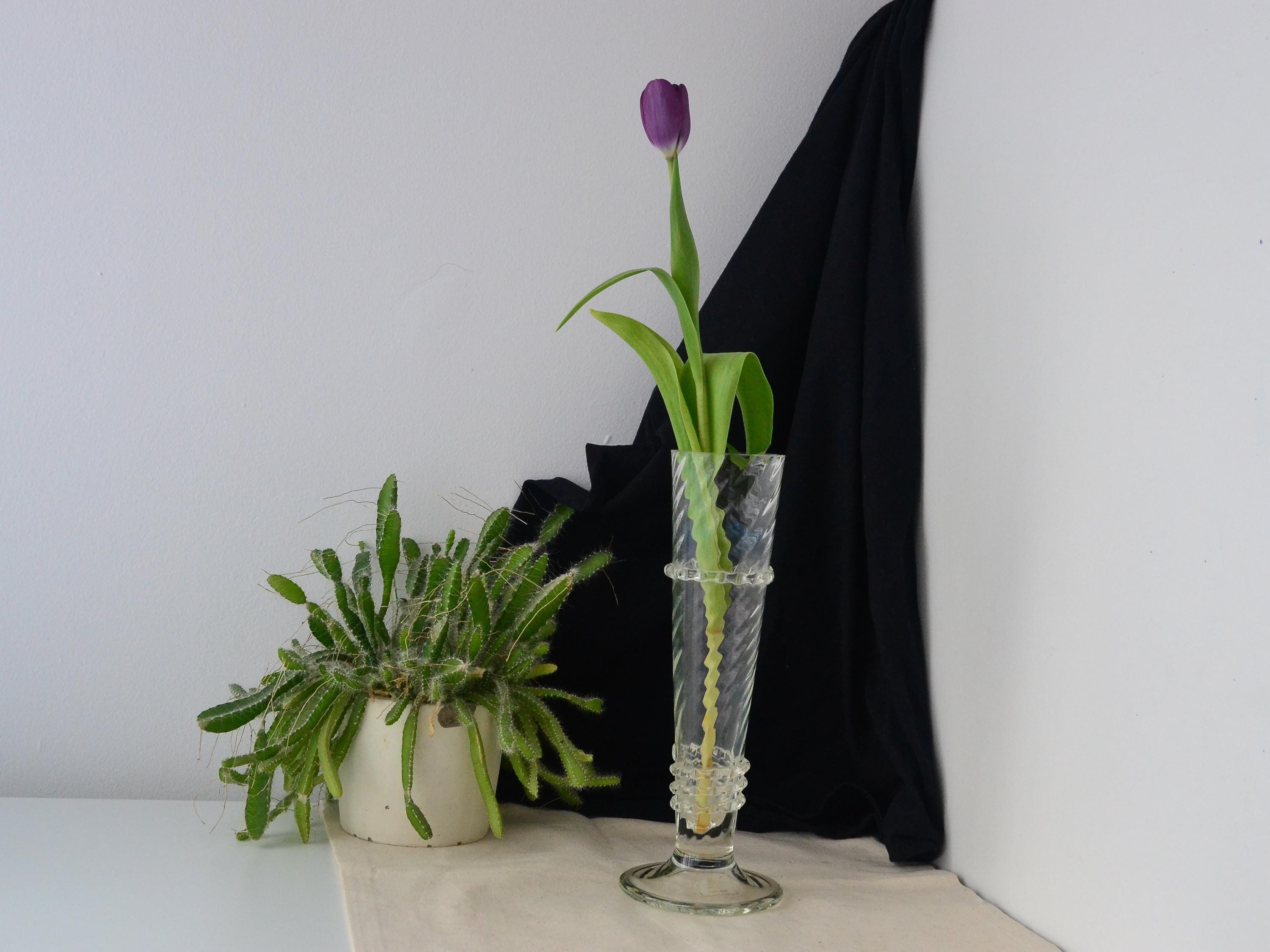 Laura Ashley Glass Vase - Etsy