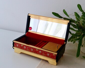 Vintage Lady Mate Red Music Box, Japanese Music Jewelry Box, 1970