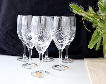 Juego de copas de licor de cristal tallado vintage / Cristalería checoslovaca