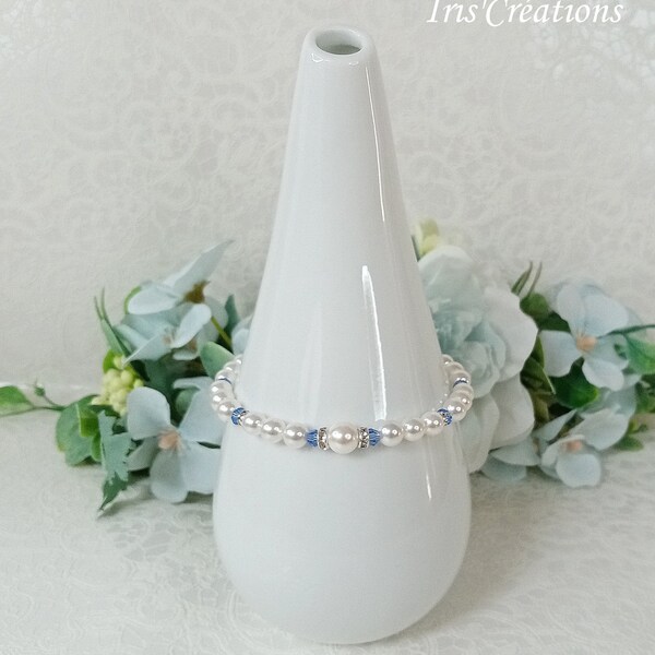Bracelet Mariage Lysiana perles renaissance blanches cristal bleu et rondelle strass
