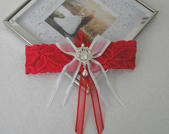 Marquise red lace garter with rhinestone pendant and white ribbon pearl