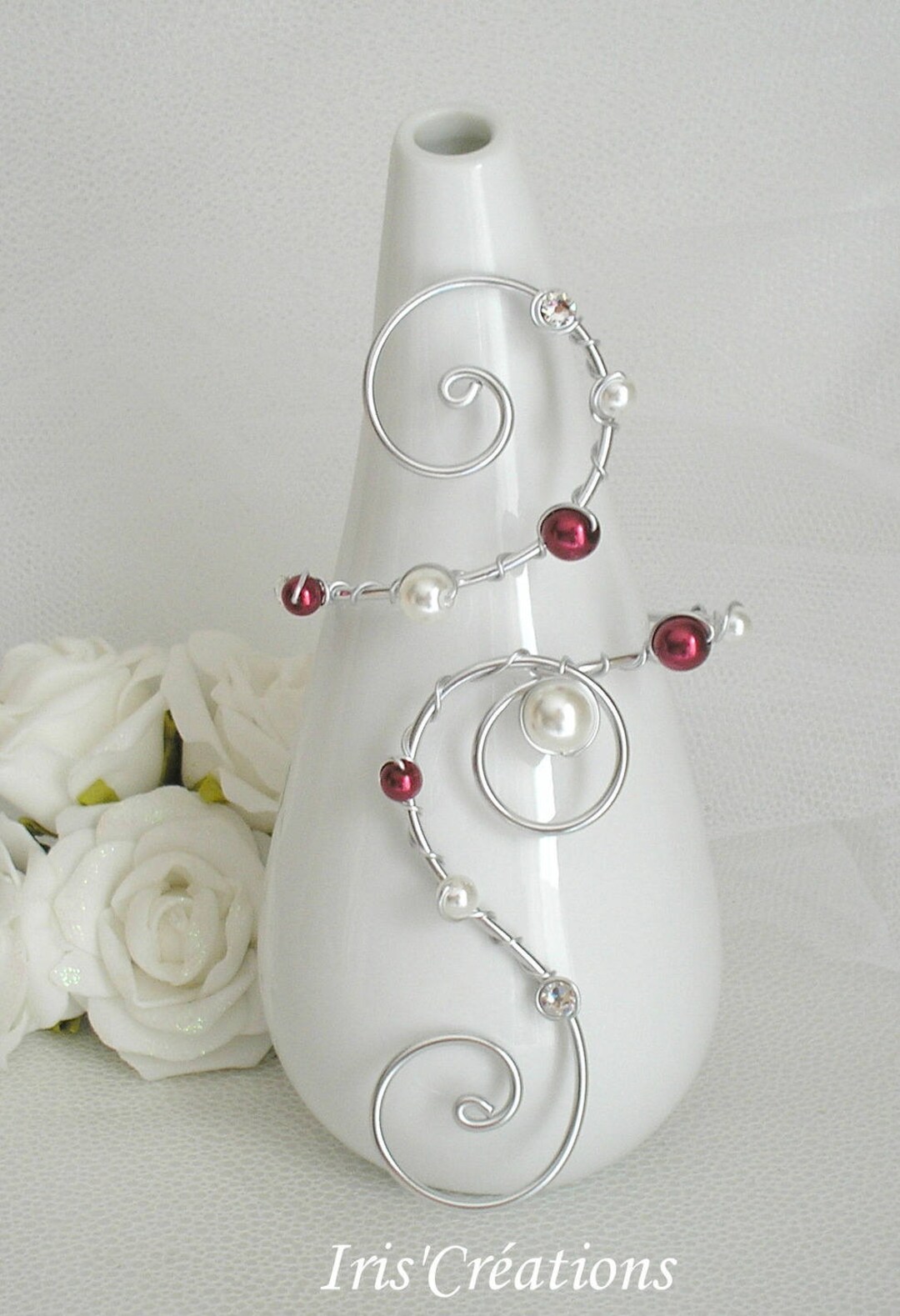 Bracelet Pierres Et Strass Blanc, Métal Or - Très Chic, Référence 1136, Neuf Avec étiquettes
