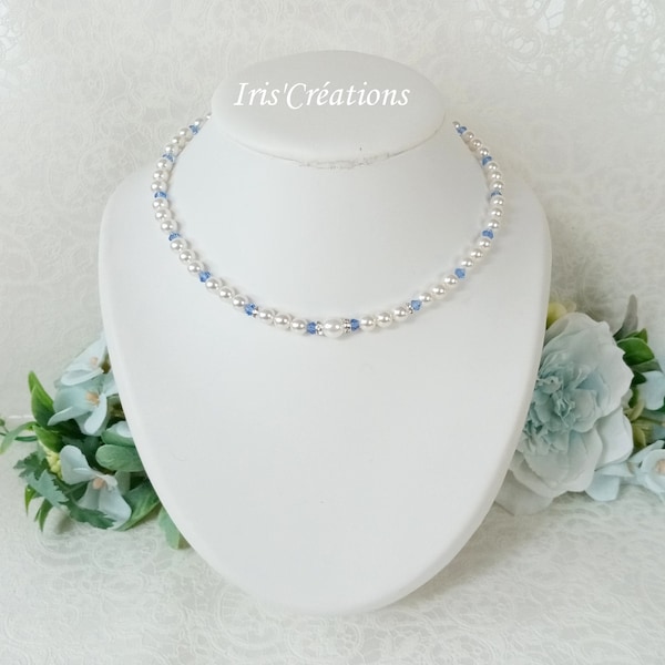 Collier Mariage Lysiana perles renaissance blanches cristal bleu et rondelle strass