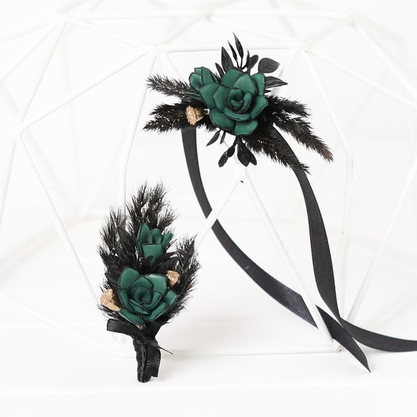 Black gold emerald succulents boutonniere and corsage, black goth succulents boutonniere, gothic wedding boutonniere, emerald boutonniere