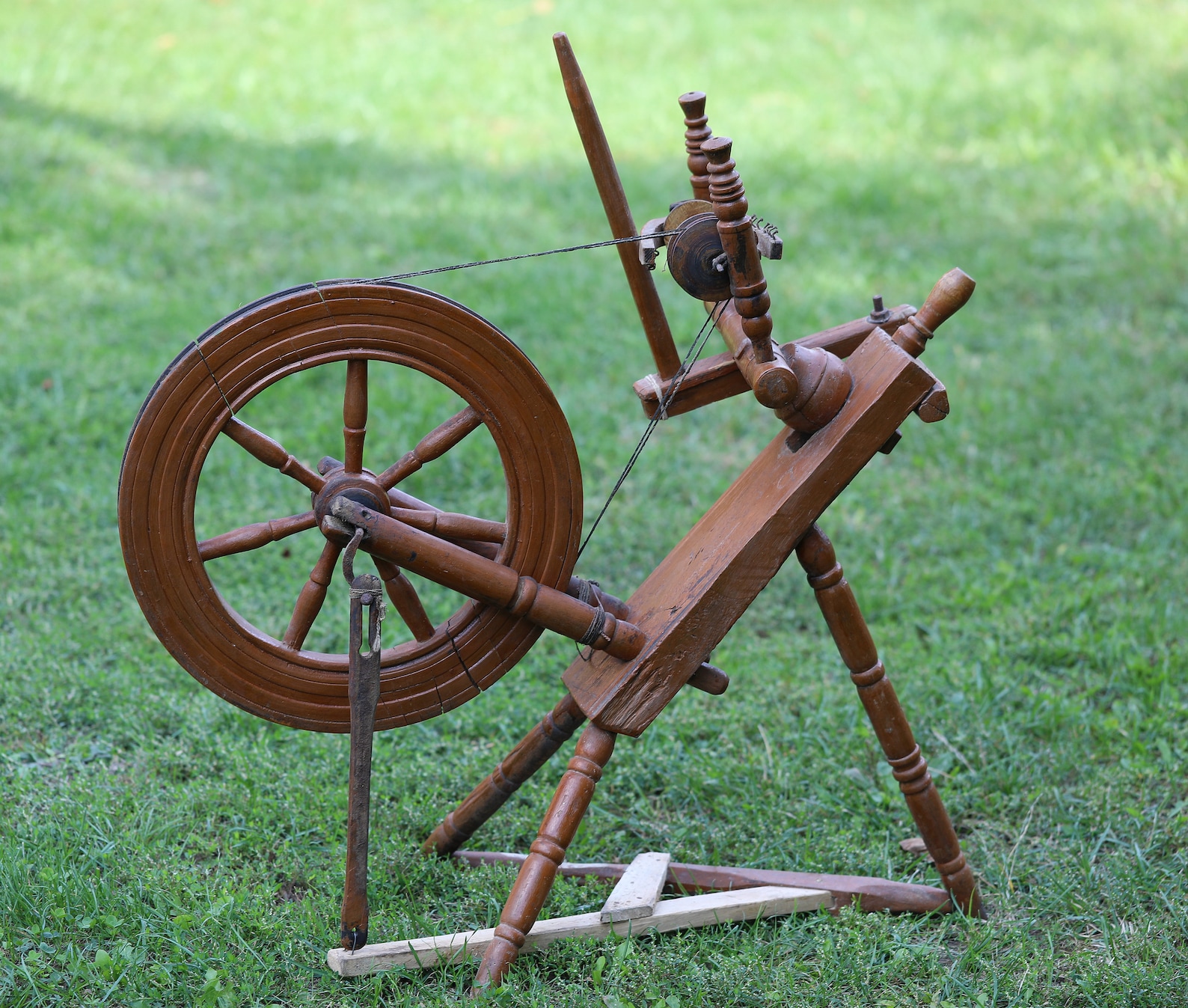 Spinning Wheel Vintage Wood Tool Wooden Spindle Decorative Etsy