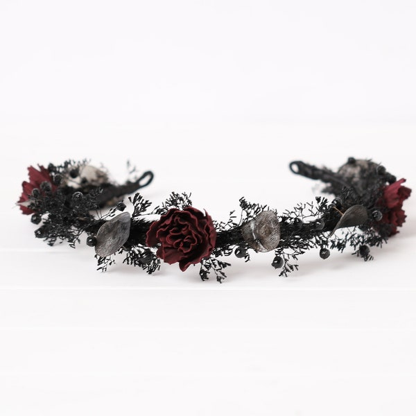 Black burgundy flower crown, gothic wedding crown, halloween hair crown, gothic floral hairpiece, black bridal crown