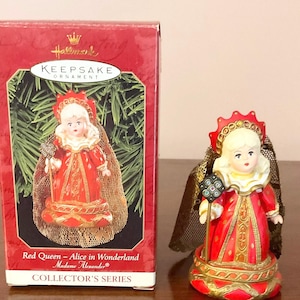 Hallmark Red Queen Alice in Wonderland Madame Alexander