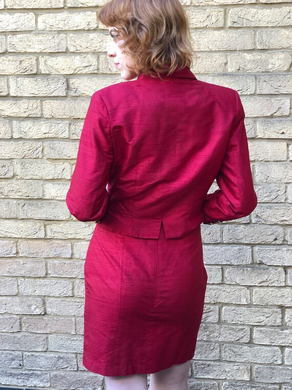 80s Vintage Red Tafetta Shantung Silk Matching Bu… - image 9