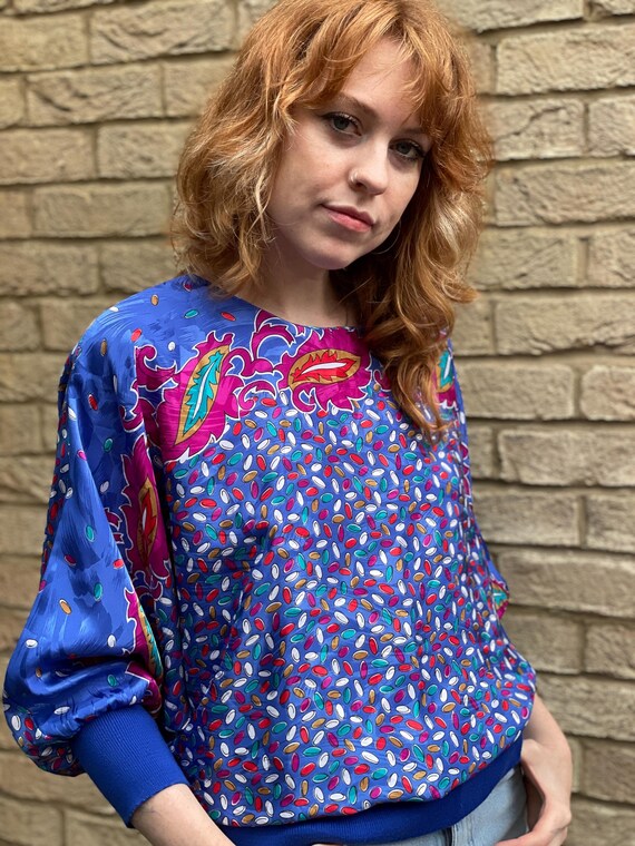 80s batwing top