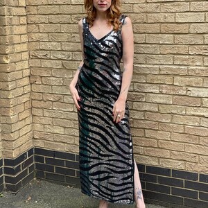 zebra prom dress RARE 80s 90s Vintage Silver Black Animal Sequin Beaded Formal Cocktail Long Gown Retro Glam Party Our new Sierra Maxi is sure to be your next fave formal dress featuring a gorgeous A La Femme - 16859 Zebra-inspired