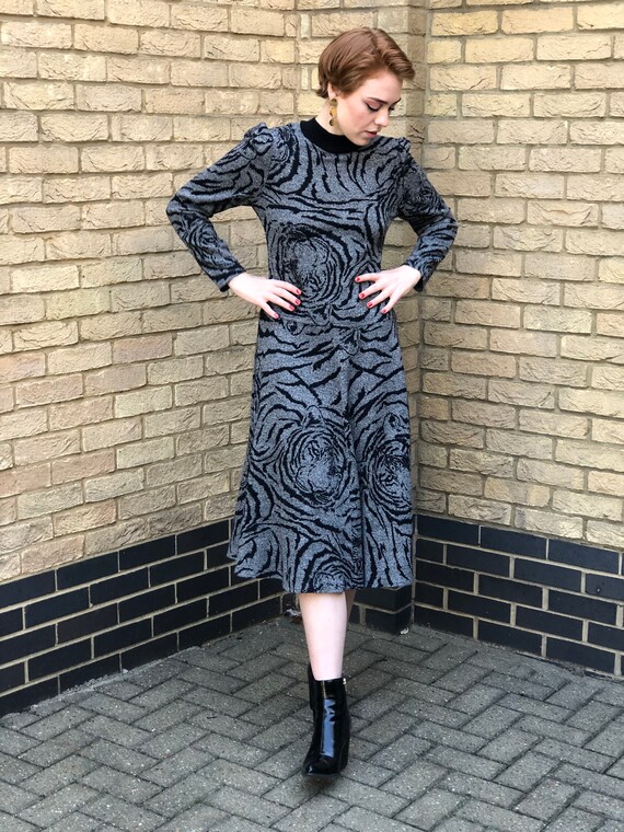 Tiger Tiger- 80s knit tiger jumper dress