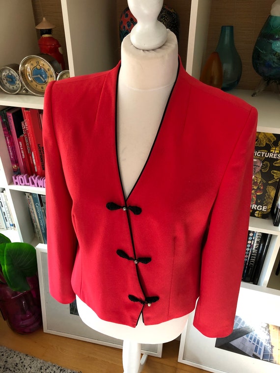 80s does 40s Vintage Chic Tomato Red Black Asian … - image 10