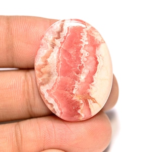Rhodochrosite Cabochon... Oval Cabochon...30x23x5 mm...40 Cts...A#N657