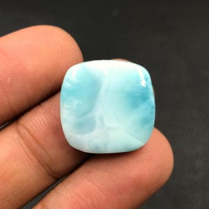 Larimar Cabochon... Cushion Cabochon...18x18x5 mm...17 Cts...A#N7872