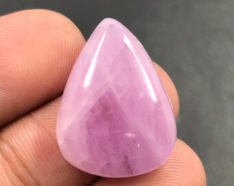 Kunzite Cabochon...Pear Cabochon...24x18x7 mm...28 Cts...A#M4486