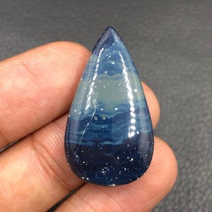 Leland Blue Cabochon... Pear Cabochon...33x19x7 mm...34 Cts...A#N1048