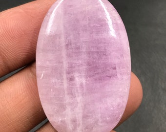 Kunzite Cabochon...Oval Cabochon...40x26x6 mm...72 Cts...A#M4464