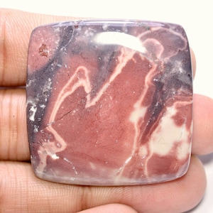 Exotica Jasper Cabochon... Porselein Jasper Cabochon... Oud schilderij Jasper Cabochon... Kussen Cabochon... 37x37x5 mm... 75 Cts... #G6897