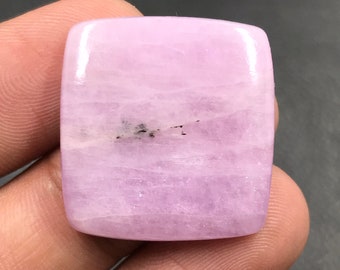 Kunzite Cabochon...Cushion Cabochon...26x24x5 mm...41 Cts...A#M4489