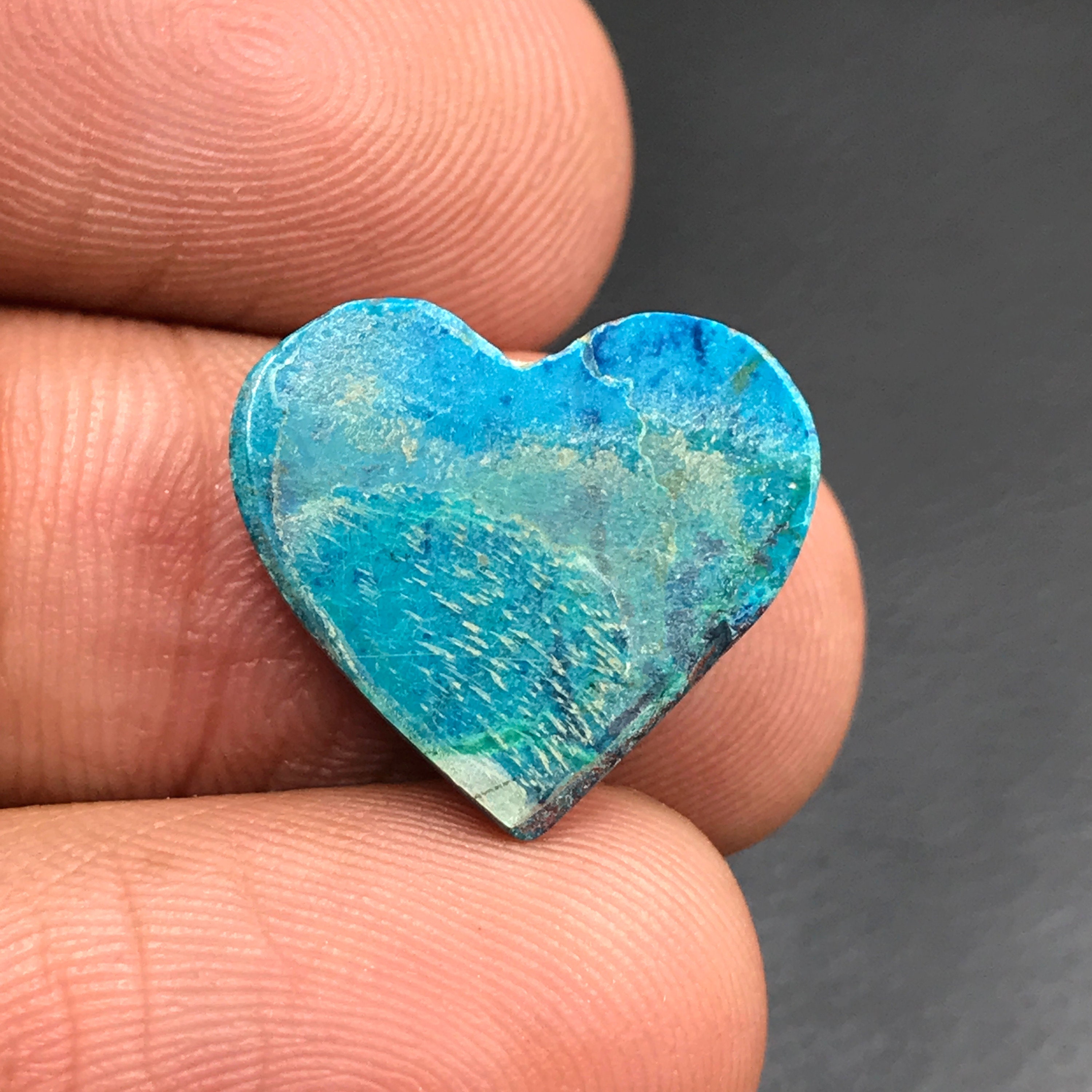 Shattuckite Cabochonhaert Cabochon14x16x3 Mm7 Cts