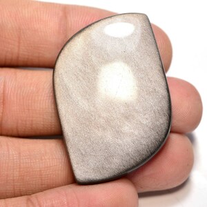 Cabochon en obsidienne argentée... Cabochon de forme libre...37x26x6mm...50Cts...#i3028