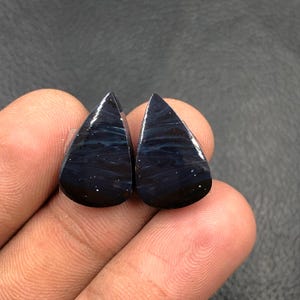 Leland Blue Pair Cabochon... Pear Cabochon...19x12x6 mm...16 Cts...A#O3253