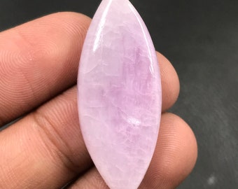 Kunzite Cabochon...Marquise Cabochon...39x16x6 mm...34 Cts...A#M4493