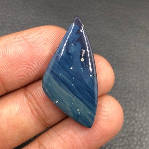 Leland Blue Cabochon... Freeform Cabochon...34x17x6 mm...22 Cts...A#N1059