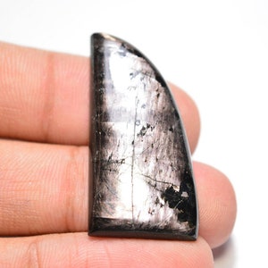 Cabochon Hypersthène... Cabochon forme libre... 35x17x4 mm..29Cts...#H3971