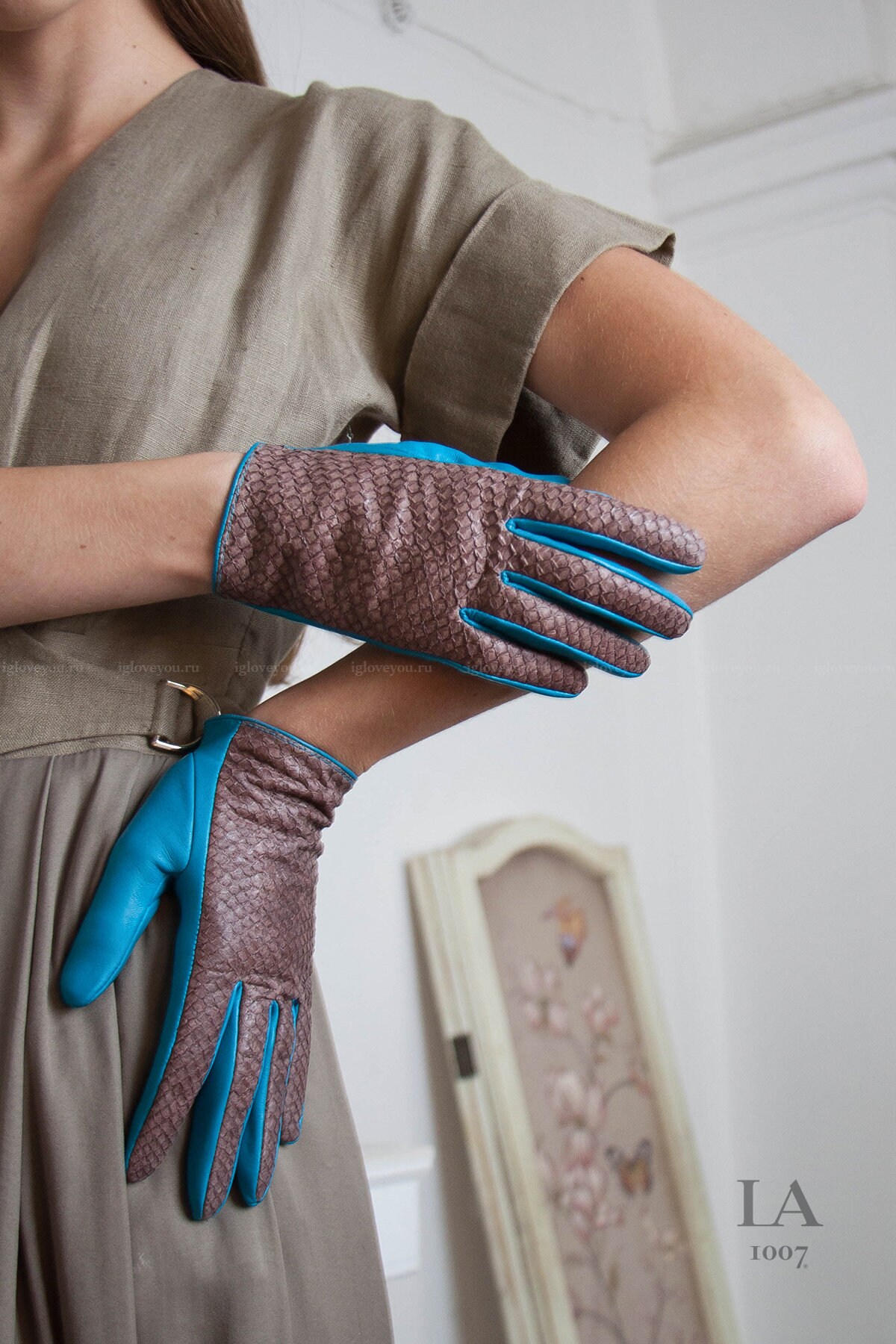 Python/Salmon Leather Gloves for Women Etsy