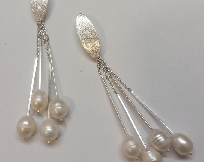 Long earrings with freshwater pearls – handmade jewelry made of sterling silver