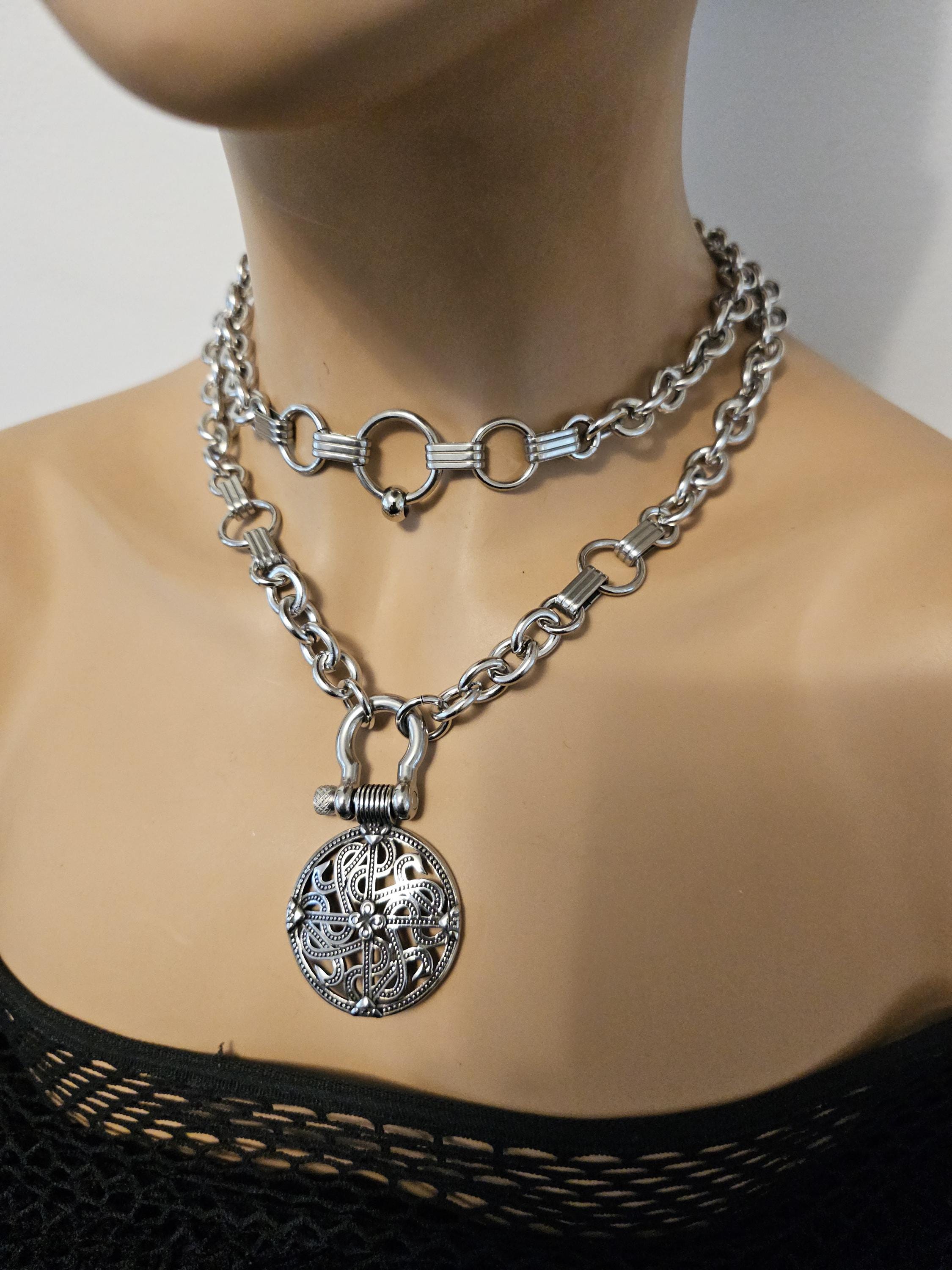 Collana Ufficiale Iron Maiden – Ciondolo In Peltro Con Testa Di Eddie, Catena 53,3 Cm, Argento Anticato, Gioiello Per Fan