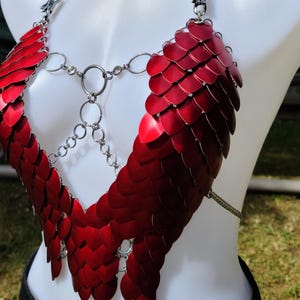 Dragon Rider Red Breastplate Corset Armor, Fantasy Scalemail Scale Womens Armor, Royal Fae Gala Fairytale Costume, Viking, Fairy Cosplay