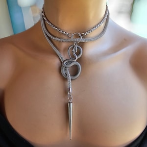 Collier en chaîne serpent Ouroboros Goth Punk Alt Wrap Layered Necklace - Unique Medusa aesthetic