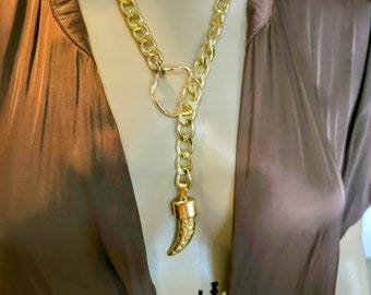 Collier ras de cou avec chaîne en or avec collier de défenses - Collier Kittenplay Self Bondage pour elle ou pour LUI