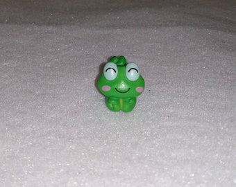 MINIATURE frog, mini frog, miniature fairy garden animals, dollhouse animals, sensory bin supplies, fairy gardens, gnome gardens, zoo animal