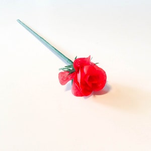 Fiori di carta Rose. Set di 10 fiori.